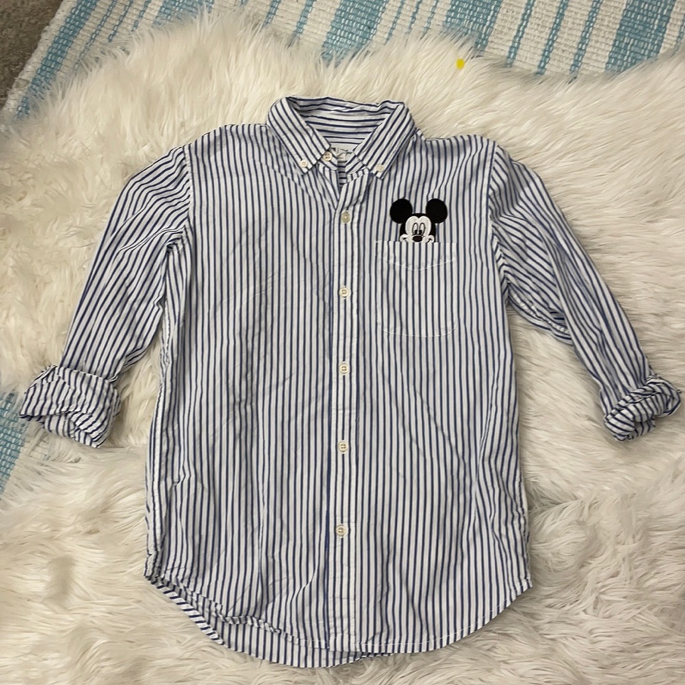 Boys gap kids x Disney collab shirt